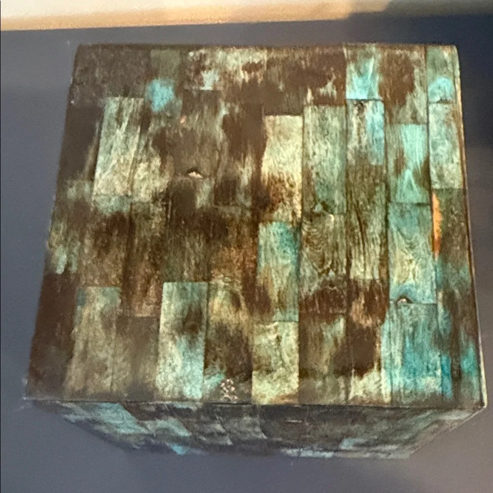 Inlaid Bone Blue and Brown Tissue Box Cover